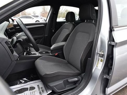 Certified 2025 Volkswagen Jetta Sport FWD image 20