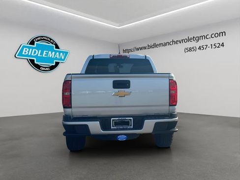 Used 2019 Chevrolet Colorado W/T w/ WT Convenience Package AWD/4WD image 7
