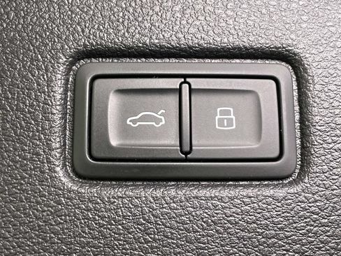 Certified 2023 Audi Q7 2.0T Premium Plus AWD/4WD image 22
