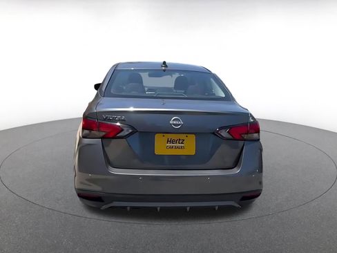 Used 2025 Nissan Versa SV FWD image 12
