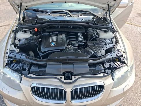 Used 2012 BMW 328i Convertible RWD image 20