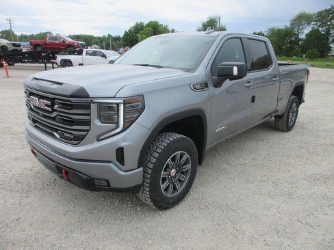 New 2026 GMC Sierra 1500 AT4 w/ AT4 Premium Package AWD/4WD image 11