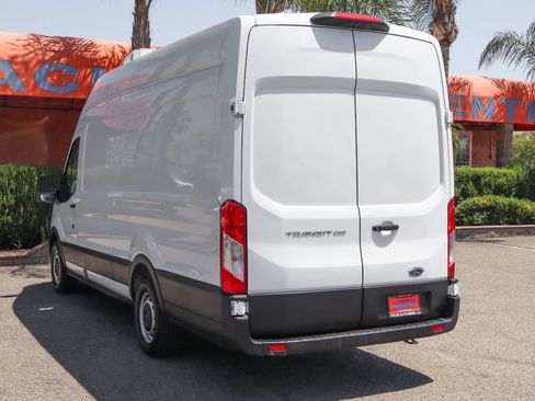 Used 2022 Ford Transit 250 148 High Roof Extended RWD image 6
