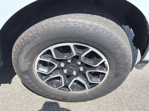 Used 2022 Ford F150 XLT w/ Equipment Group 302A High AWD/4WD image 4