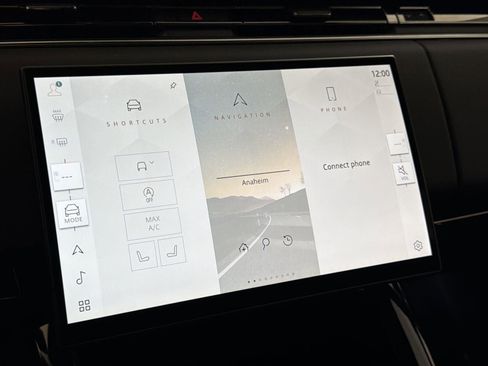 New 2026 Land Rover Range Rover Sport SE image 14