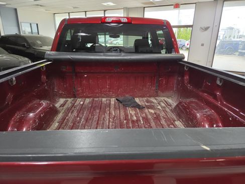 Used 2018 Chevrolet Silverado 1500 LT w/ All Star Edition AWD/4WD image 7
