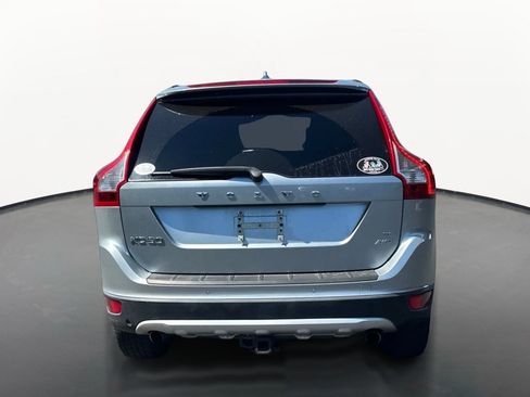 Used 2010 Volvo XC60 T6 R-Design AWD/4WD image 4