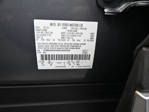 Used 2022 Ford Explorer XLT AWD/4WD image 10