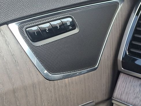 Certified 2023 Volvo XC90 B5 Plus w/ Protection Package Premier image 22
