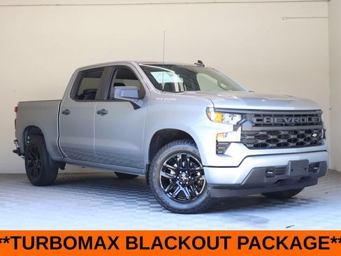 Used 2025 Chevrolet Silverado 1500 Custom w/ Turbomax Blackout Package RWD image 2