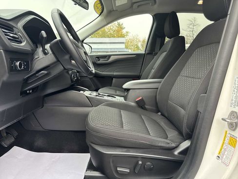 Used 2023 Ford Escape Active image 17