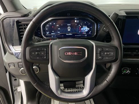 Used 2022 GMC Sierra 1500 Elevation image 14