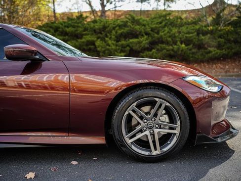 Used 2024 Nissan Z Sport w/ Floor Mat Package image 11