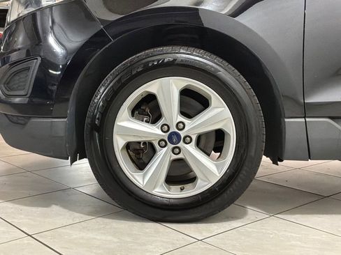 Used 2017 Ford Edge SE w/ Cargo Accessory Package image 15