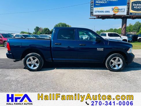 Used 2017 RAM 1500 Express AWD/4WD image 6