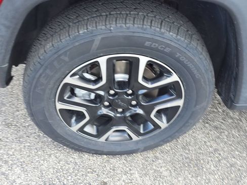 Used 2021 Jeep Compass Trailhawk AWD/4WD image 11