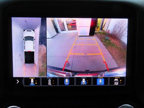 Used 2022 GMC Sierra 2500 Denali w/ Denali Ultimate Package image 28