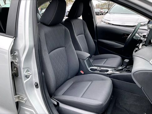 Certified 2023 Toyota Corolla LE image 8