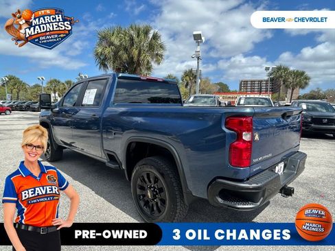 Used 2025 Chevrolet Silverado 2500 Custom image 5