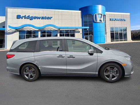 Used 2023 Honda Odyssey EX image 7