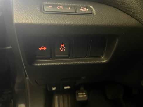 Used 2017 Nissan Altima 2.5 SV FWD image 15