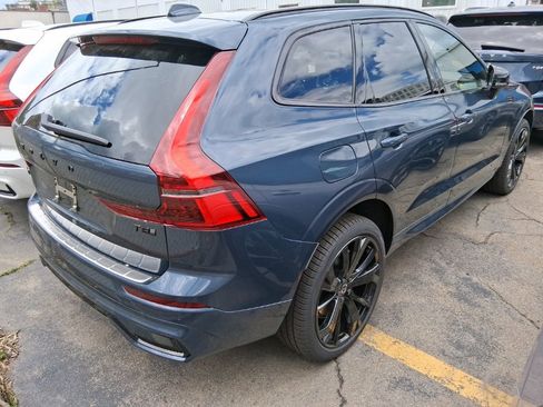 New 2026 Volvo XC60 T8 Ultra w/ Protection Package Premier AWD/4WD image 6