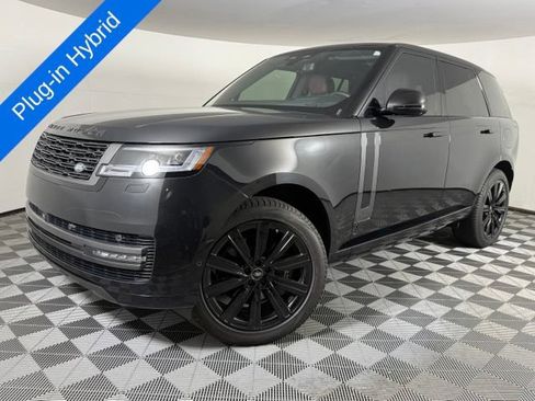 Used 2025 Land Rover Range Rover SE AWD/4WD image 1