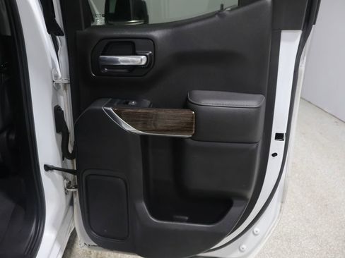 Used 2019 GMC Sierra 1500 SLE AWD/4WD image 21