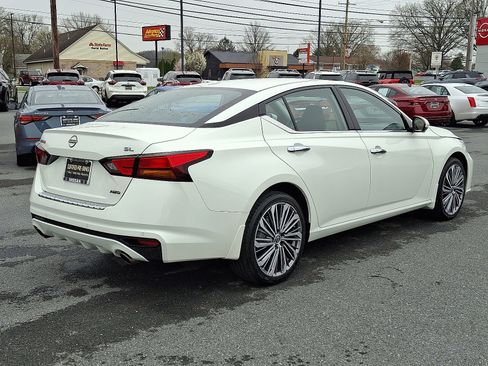 Certified 2023 Nissan Altima 2.5 SL AWD/4WD image 7
