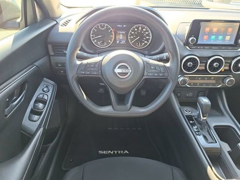 Certified 2025 Nissan Sentra S FWD image 13