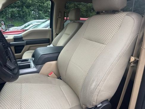 Used 2015 Ford F150 XLT w/ Equipment Group 301A Mid AWD/4WD image 13