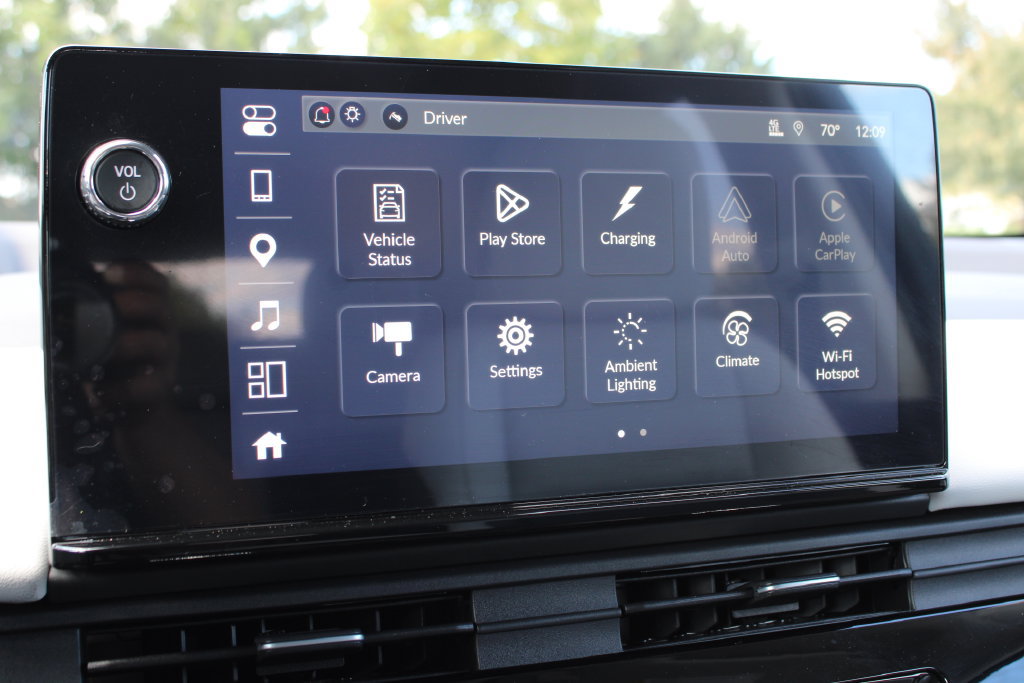 Certified 2025 Honda Prologue Elite image 22