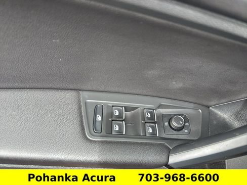 Used 2019 Volkswagen Tiguan SE AWD/4WD image 22