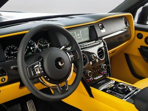 Certified 2024 Rolls-Royce Cullinan Black Badge w/ Driver's Package AWD/4WD image 8