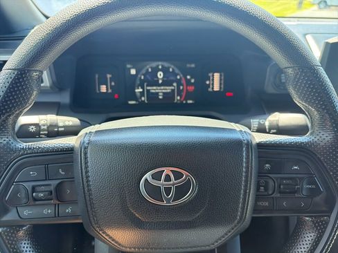 Certified 2024 Toyota Tacoma SR5 AWD/4WD image 14