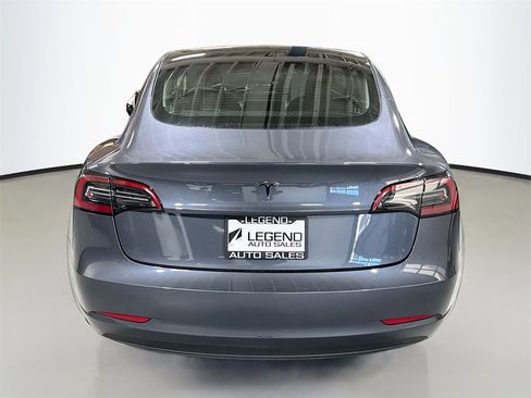 Used 2023 Tesla Model 3 Standard Range image 8