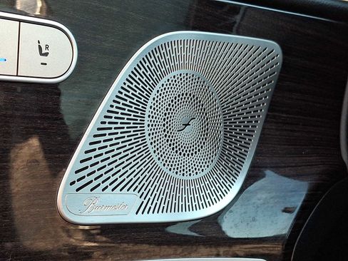 Used 2023 Mercedes-Benz GLE 350 4MATIC image 23