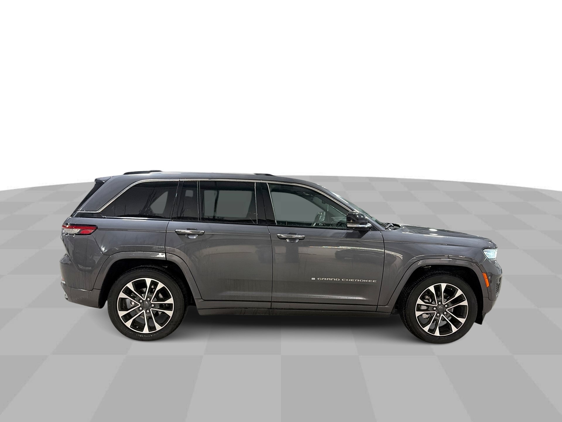 Used 2022 Jeep Grand Cherokee Overland w/ Adv Protech Group III AWD/4WD image 10