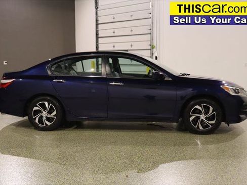 Used 2016 Honda Accord LX image 8
