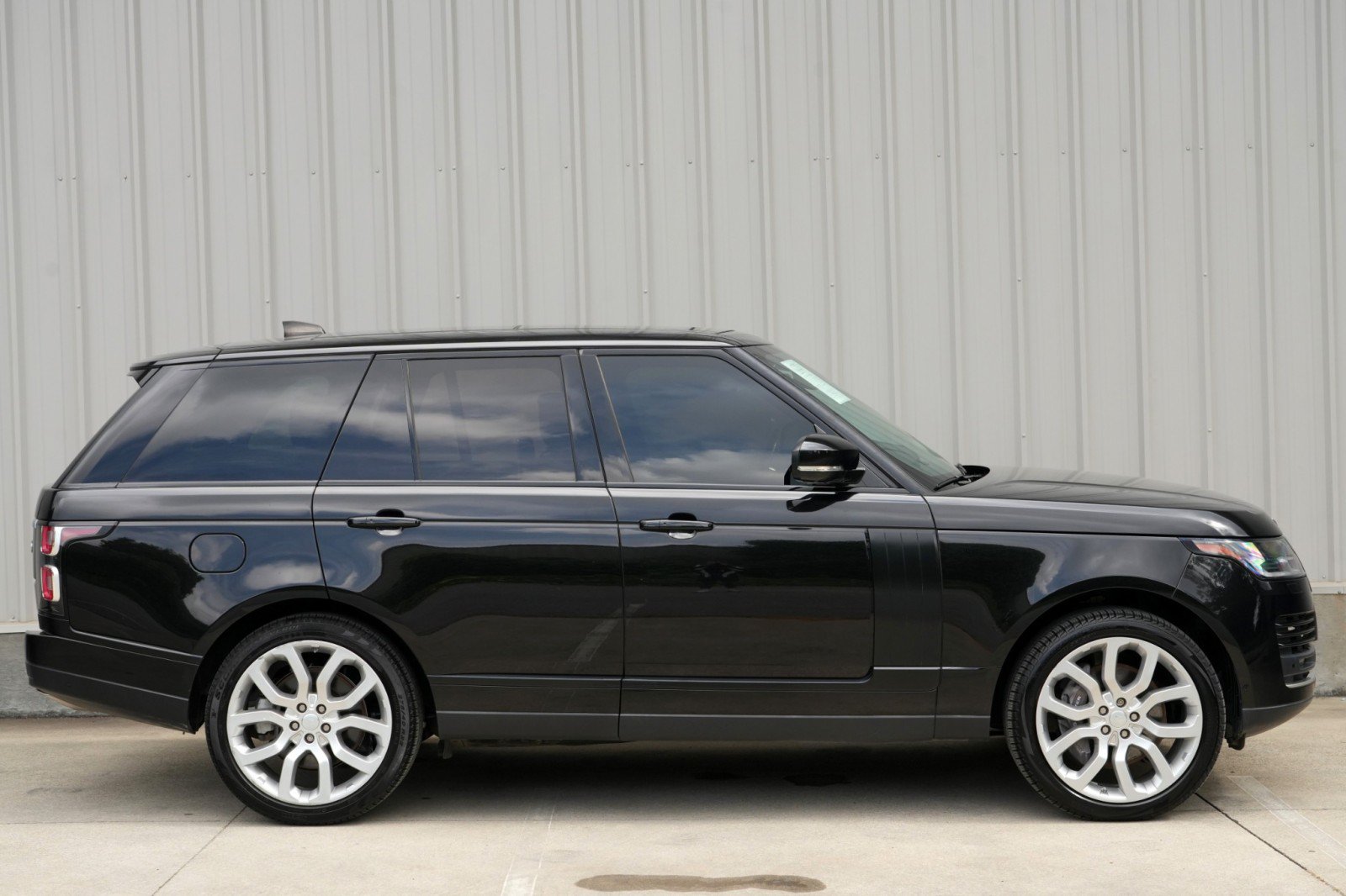 Used 2019 Land Rover Range Rover Supercharged AWD/4WD image 58