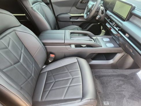 New 2027 Kia Telluride SX X-Line AWD/4WD image 13