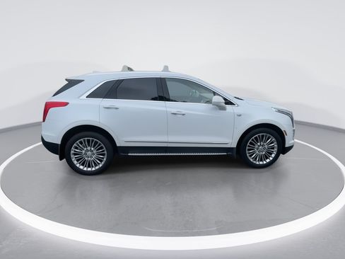 Used 2019 Cadillac XT5 Platinum AWD/4WD image 22