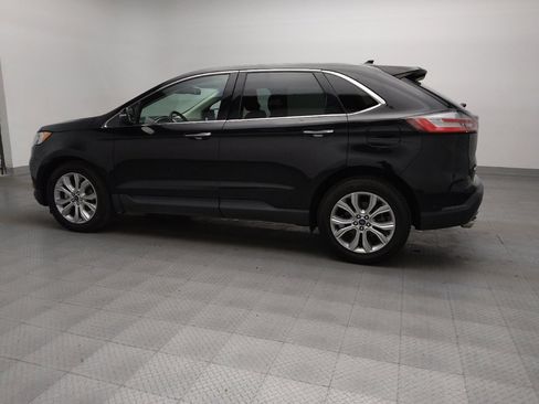 Used 2019 Ford Edge Titanium w/ Equipment Group 301A image 3