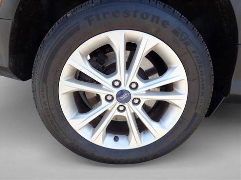 Used 2017 Ford Escape SE w/ Equipment Group 201A AWD/4WD image 7