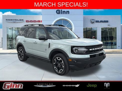 Used 2024 Ford Bronco Sport Outer Banks w/ Tech Package image 1