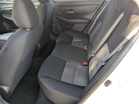 Certified 2024 Nissan Sentra SR FWD image 18