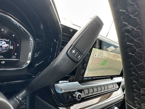 New 2025 GMC Sierra 2500 SLE image 37