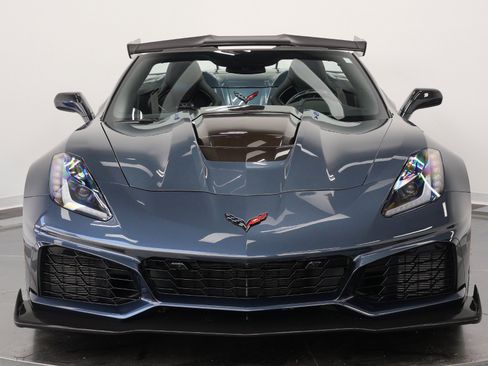 Used 2019 Chevrolet Corvette ZR1 RWD image 47