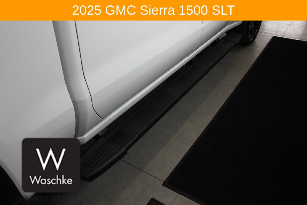 Used 2025 GMC Sierra 1500 SLT w/ SLT Premium Plus Package AWD/4WD image 14