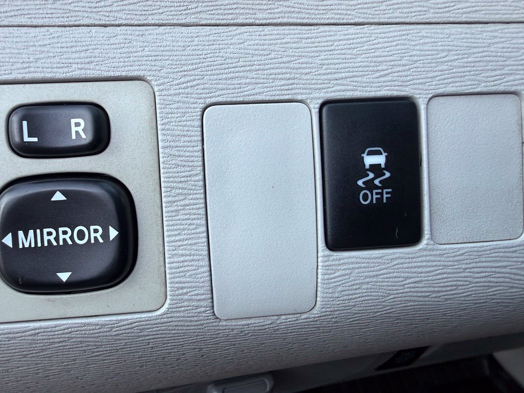 Used 2011 Toyota Sienna SE w/ Preferred Pkg FWD image 79